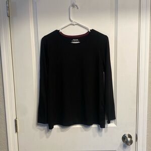 Black sweater women’s size medium